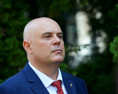 Гешев осъди прокуратурата да му изплати 130 000 евро