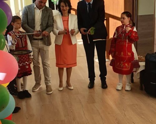 Тържествено откриване на новите STEM кабинети по природни науки в ОУ  Братя Миладинови , с. Елешница