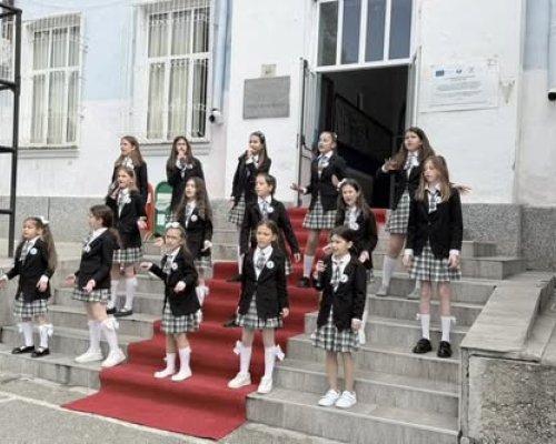 Нови STEM кабинети по музика и природни науки в I ОУ  Св. Климент Охридски  -Сандански