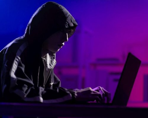 Отново се разпространяват фалшиви имейли от името на НАП