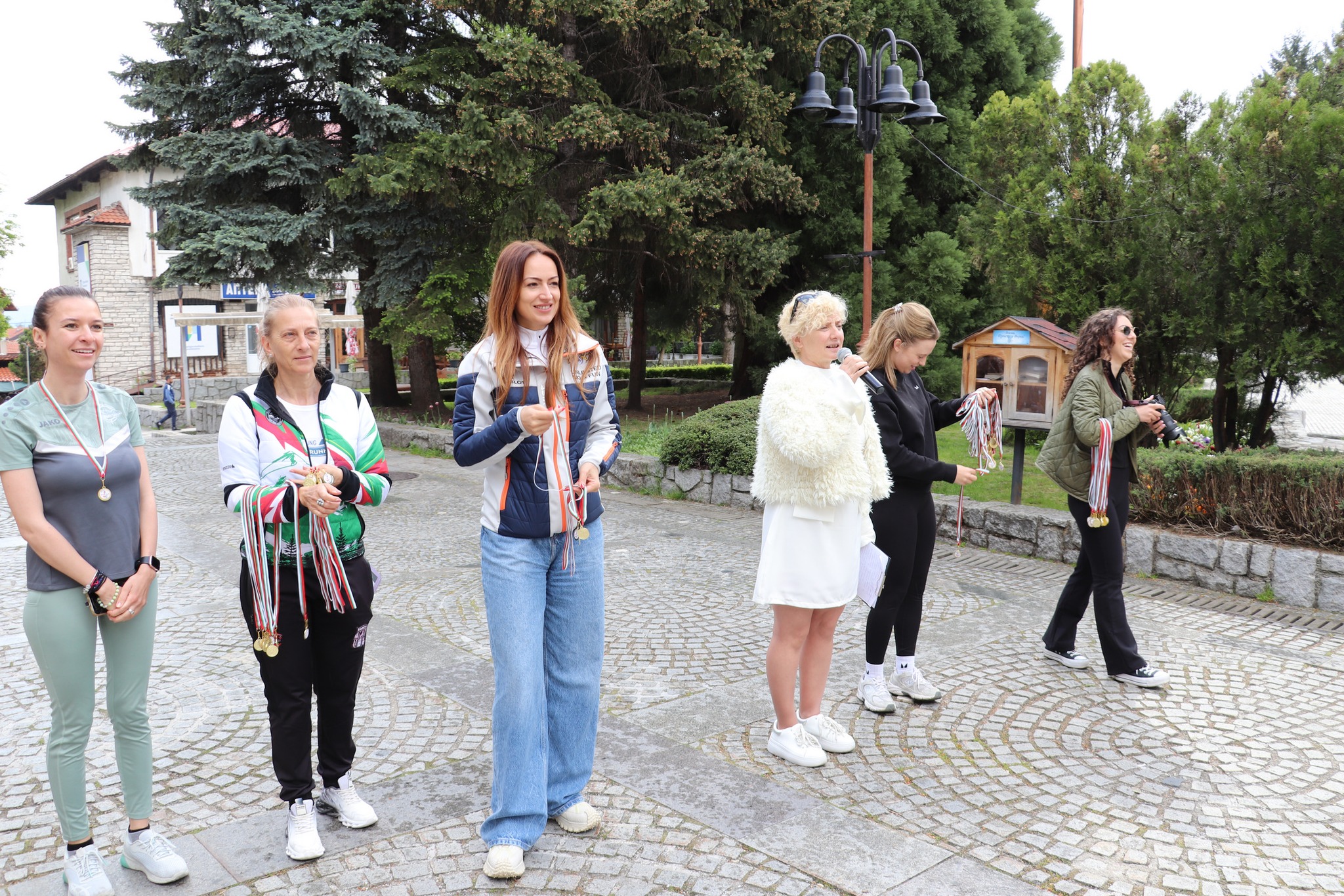 Стотици бягаха в Банско в подкрепа на младежи в риск