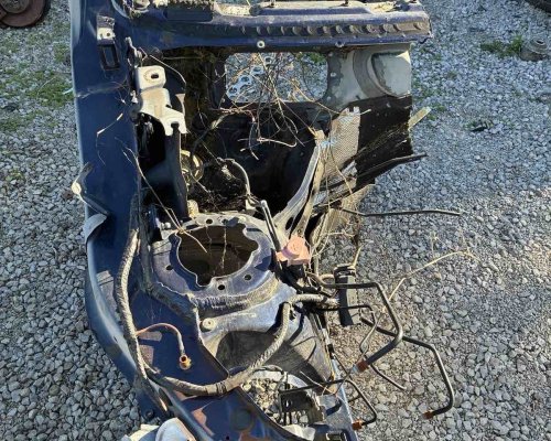 Ченгетата разбиха склад и автоморга с части от крадени автомобили в София