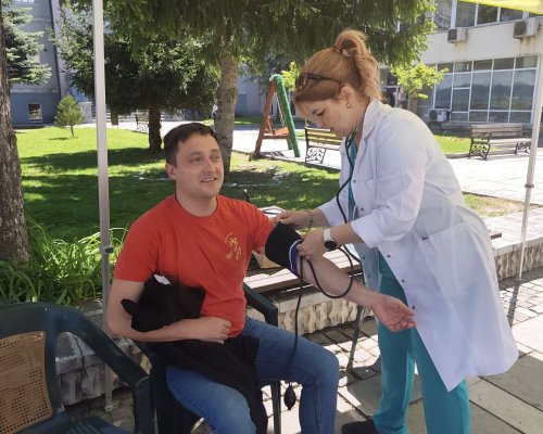 Измери си кръвното налягане. Спаси живот-твоя! - съвместна акция на  МБАЛ Д-р Асен Велев Разлог  и Община Разлог