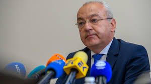 Правителството на Румен Радев слага край на автоматичното увеличение на заплатите в публичния сектор