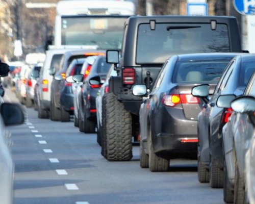 Близо 500 хил. автомобила ще напуснат София около 24 май