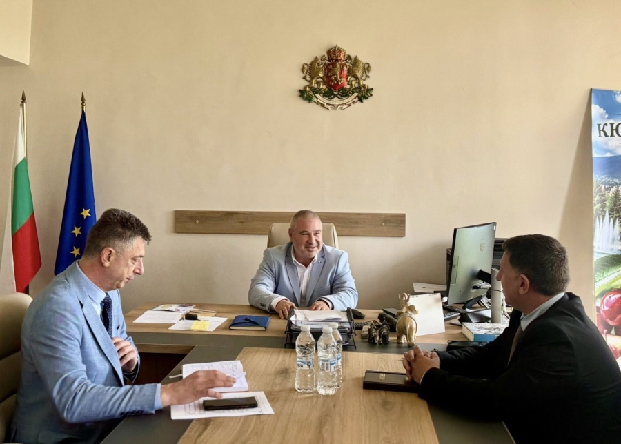 Институциите в Кюстендил обединяват усилия срещу престъпността и пътните произшествия Институциите в Кюстендил обединяват усилия срещу престъпността и пътните произшествия