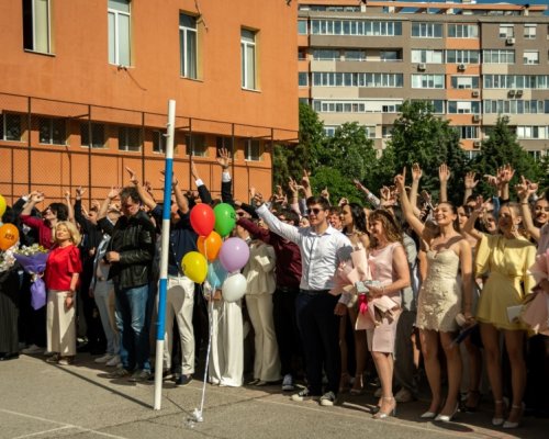 В навечерието на 24 май: ПМГ  Акад. Сергей Корольов  в Благоевград изпрати тържествено випуск 2026