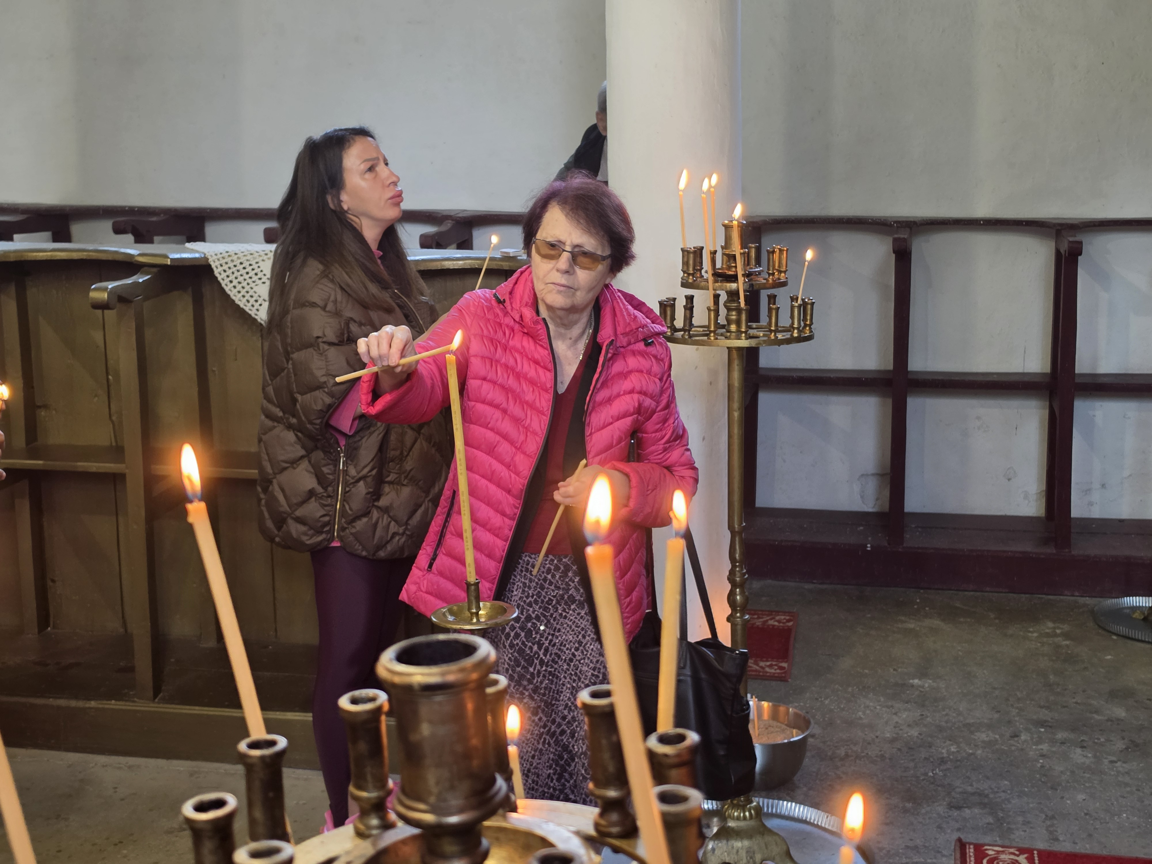 Спасовден събра стотици миряни в Горно Хърсово около вековната църква Възнесение Господне