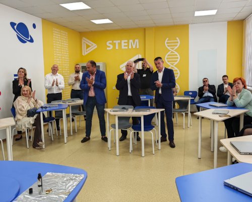 Откриха модерен STEM център в Трето ОУ Братя Миладинови в Гоце Делчев