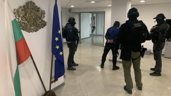 НЯМА ПРОШКА: Приведоха прокурорския син Васил Михайлов в Централния софийски затвор НЯМА ПРОШКА: Приведоха прокурорския син Васил Михайлов в Централния софийски затвор