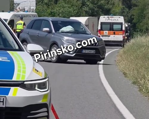 Жена загина при тежка катастрофа на Е-79 край Симитли, движението е спряно