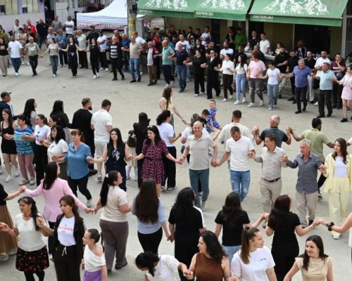 Песни и хора за Курбан Байрам в Долно Осеново