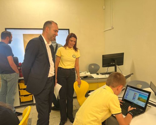 Трети STEM център откриха в училище в Кюстендил