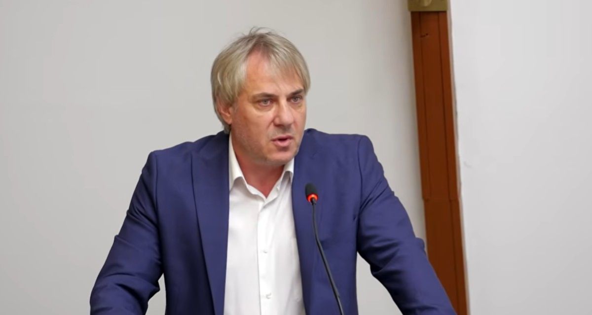 Аделберт Зафиров поема временно управлението на ОФК Пирин с фокус върху местните таланти