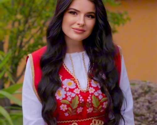 Лилия Семкова става част от музикалното семейство на  Пайнер