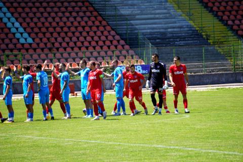 Струмска слава със загуба в Разлог в последния си мач за сезона