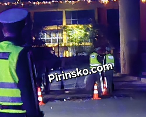 Четирима младежи пострадаха при катастрофа на входа на с.Бело поле