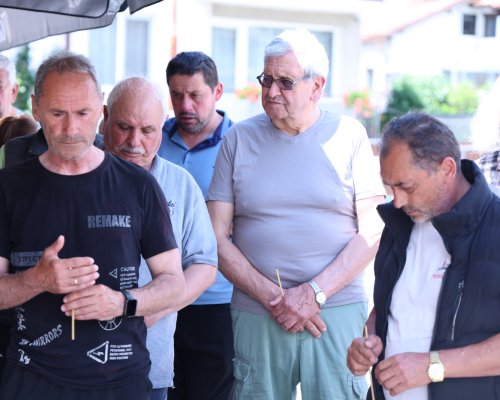 Традиционен курбан за здраве на Свети Дух в Банско