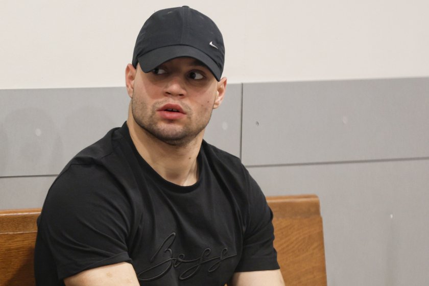 Прокурорският син Васил Михайлов се е сбил в затвора в Бобов Дол Прокурорският син Васил Михайлов се е сбил в затвора в Бобов Дол