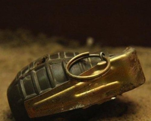 Откриха граната тип  Лимонка  край гробищата в Юруково