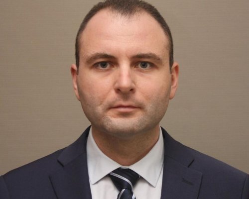 Евгени Симеонов е новият особен търговски управител на  Лукойл”