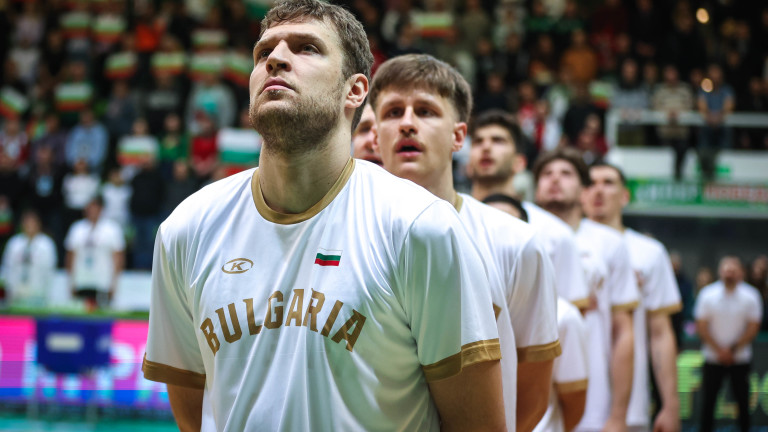 Александър Везенков се завръща за България в ключов мач