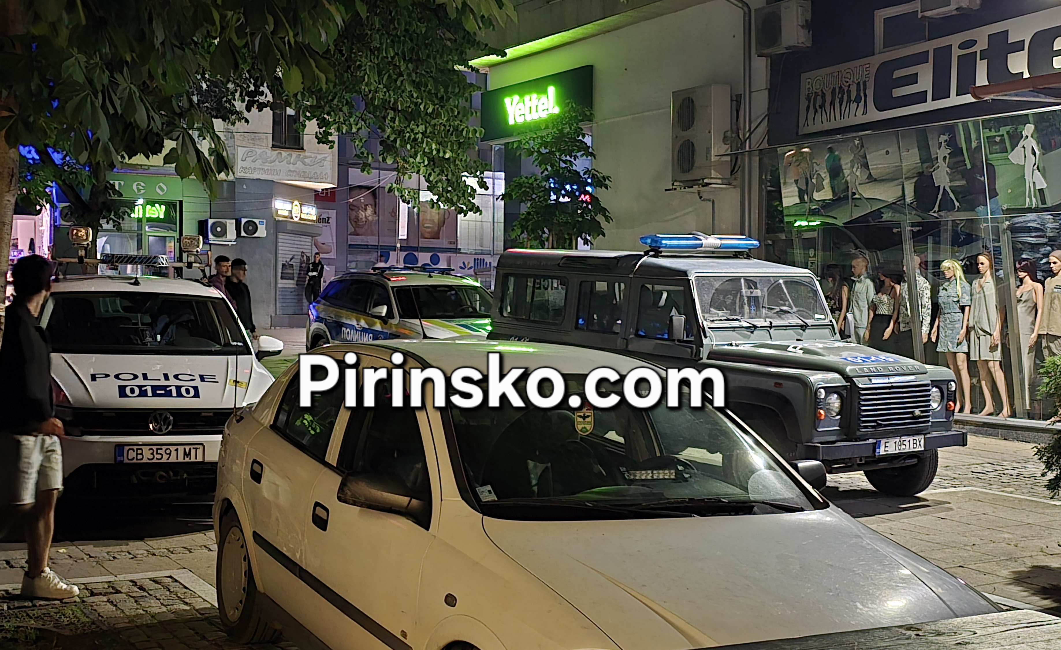 Безпрецедентна акция в Благоевград: Полиция блокира града, проверява заведения, автомобили и криминално проявени лица