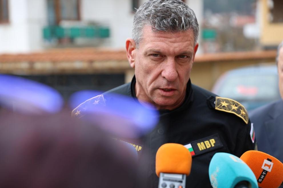Политиците коментираха оставката на главния секретар на МВР Георги Кандев