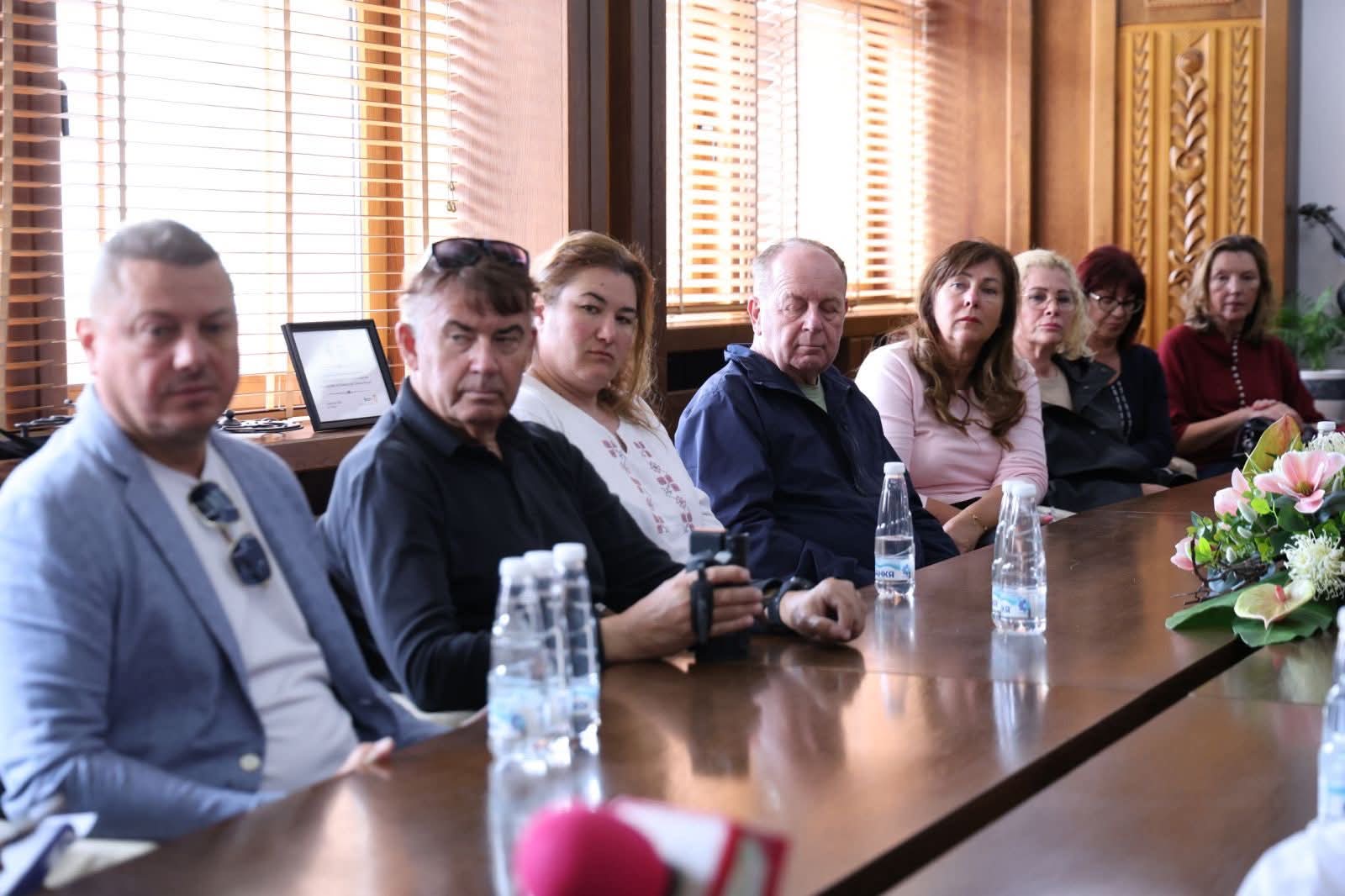 ОБЩИНА БАНСКО ПРИВЕТСТВА ДЕЛЕГАЦИЯ НА FIJET СЪРБИЯ