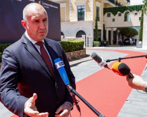Румен Радев: Пари в хазната няма! Работим усърдно по Бюджет 2026!