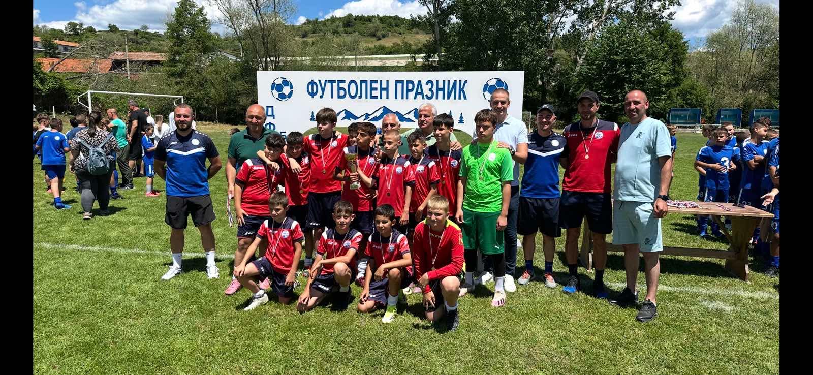 Брезница е футбол 2026 събра 250 деца на голям спортен празник
