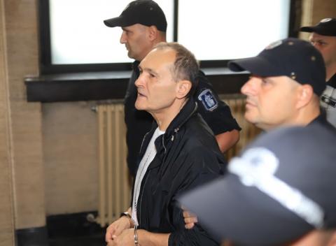 Васил Божков си потърси 5 милиона евро от Левски Васил Божков си потърси 5 милиона евро от Левски