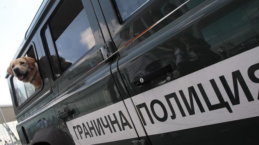Гранична полиция: Няма затруднения по граничните пунктове Гранична полиция: Няма затруднения по граничните пунктове