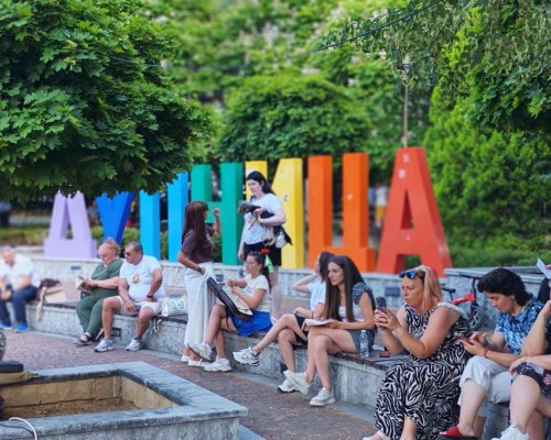 Дупнишки деца четоха избрани откъси от произведенията на безсмъртния Димитър Димов