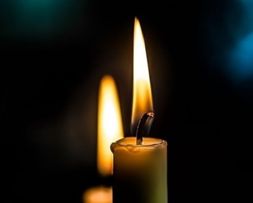 Трагедия: Две българчета на 8 и 10 години загинаха в Кипър, затворени в кола на жегата