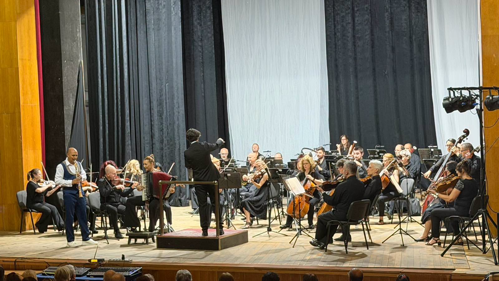 Музикална магия пренесе световната сцена в Сандански