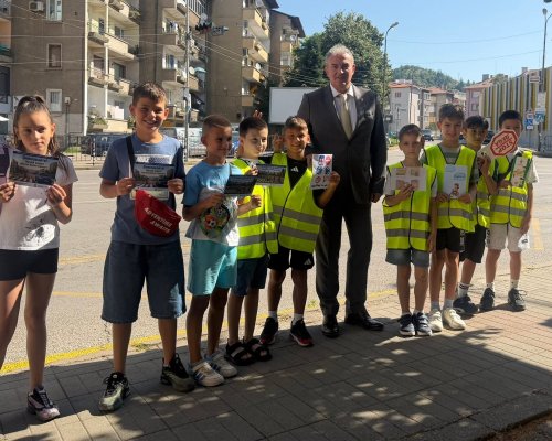 В името на живота : Областна администрация Благоевград проведе кампания за отговорно поведение на пътя