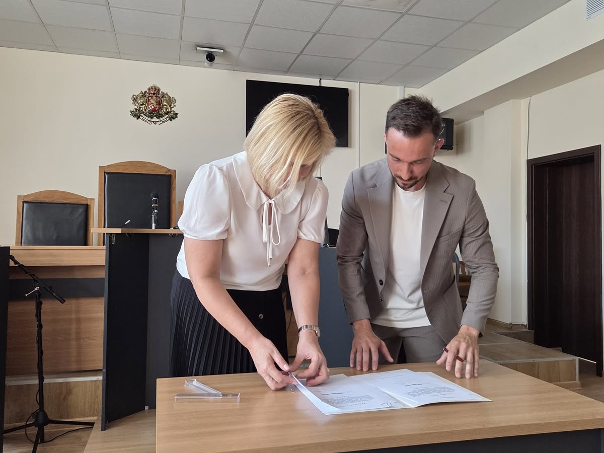Петър Мичев положи клетва и встъпи в длъжност като младши съдия в Окръжен съд-Кюстендил