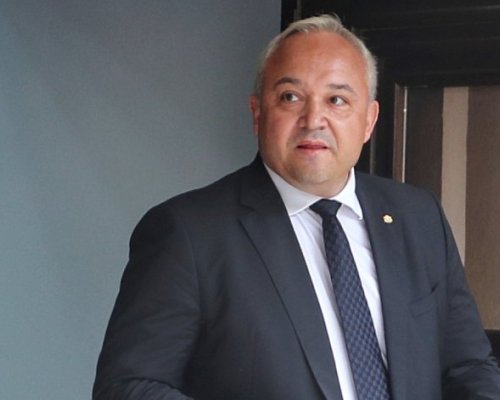 Демерджиев след нареждане на Радив: Дронове и повече екипи влизат в борбата с пожари