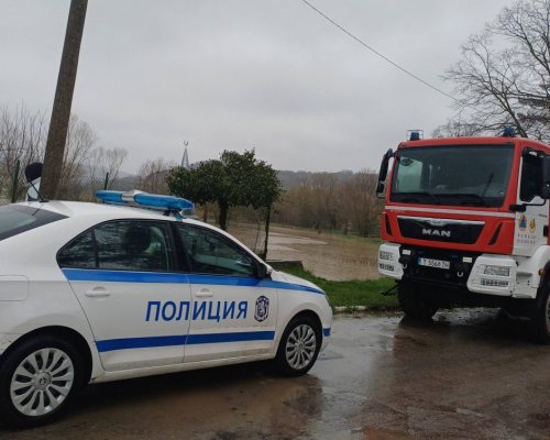 Зрелищна катастрофа на АМ  Струма ! Джип на Гранична полиция се преобърна край Дупница