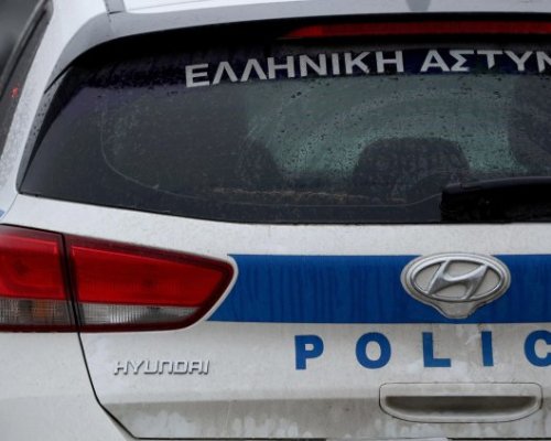 Задържаха българин за измами за 690 000 евро в Гърция