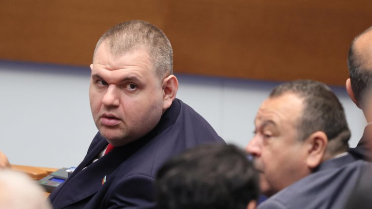 Пеевски: Демерджиев незаконно е разследвал личният ми частен живот