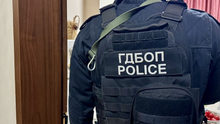 Акция на ГДБОП в Бургас, антимафиотите влязоха в централата на ВиК Акция на ГДБОП в Бургас, антимафиотите влязоха в централата на ВиК