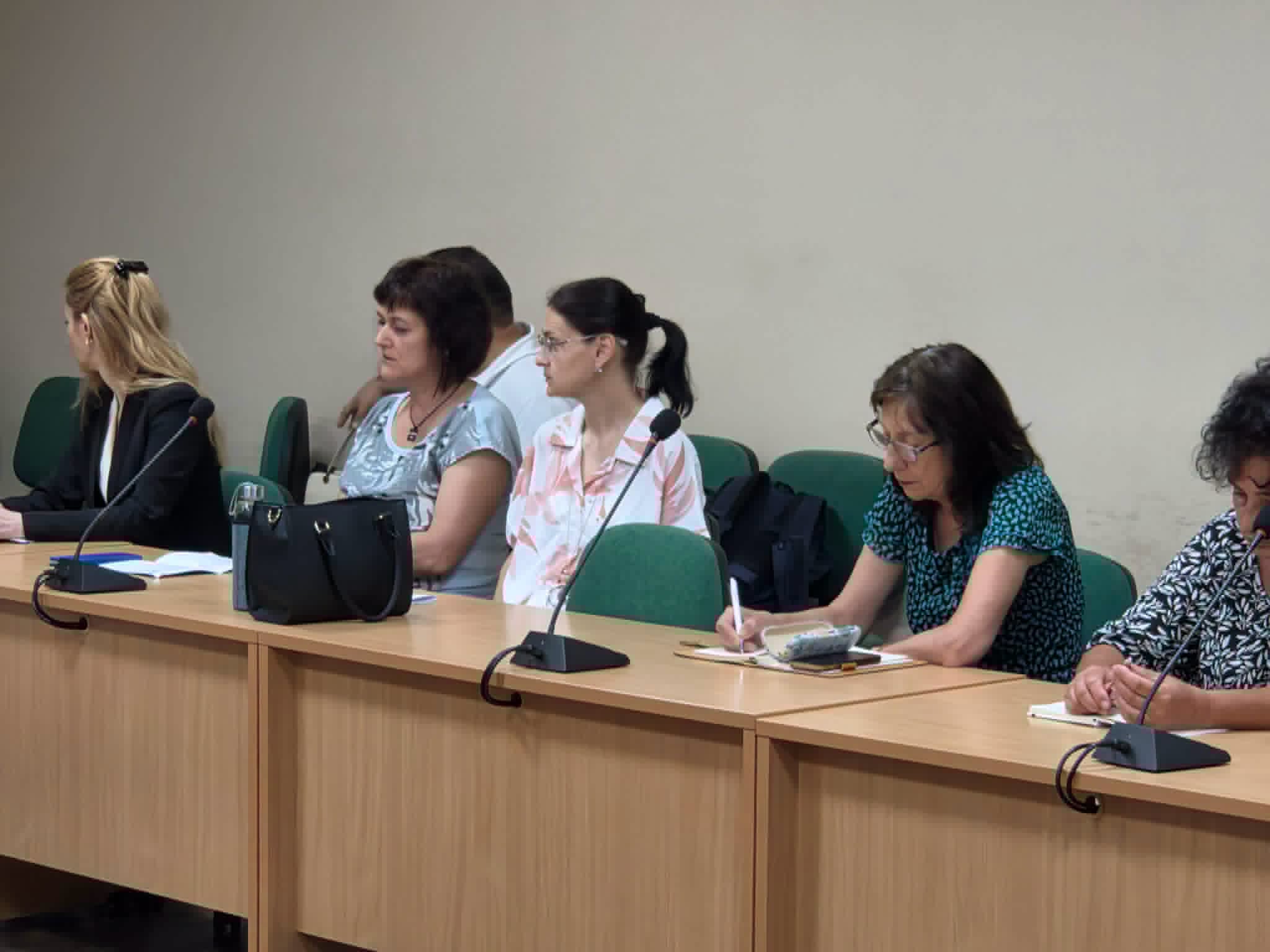 Областният управител на Кюстендил свика институциите за общи мерки за безопасността на движението