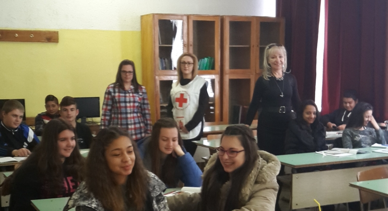 Клуб  Български младежки червен кръст и приятели  учреди Професионалната гимназия по транспорт в Разлог
