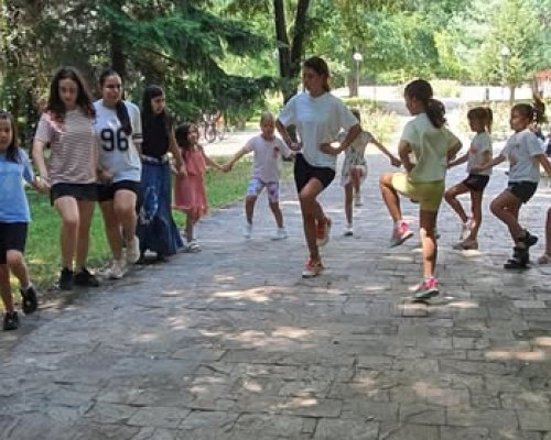 Народни танци  в Гоце Делчев