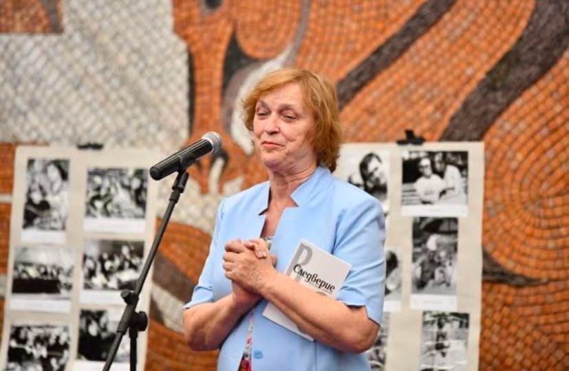 Сандански се прощава с Надежда Захариева