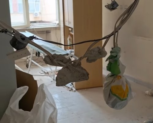 По документи  се работи , но работници няма: Ремонтът на Спешния център в Петрич забуксува