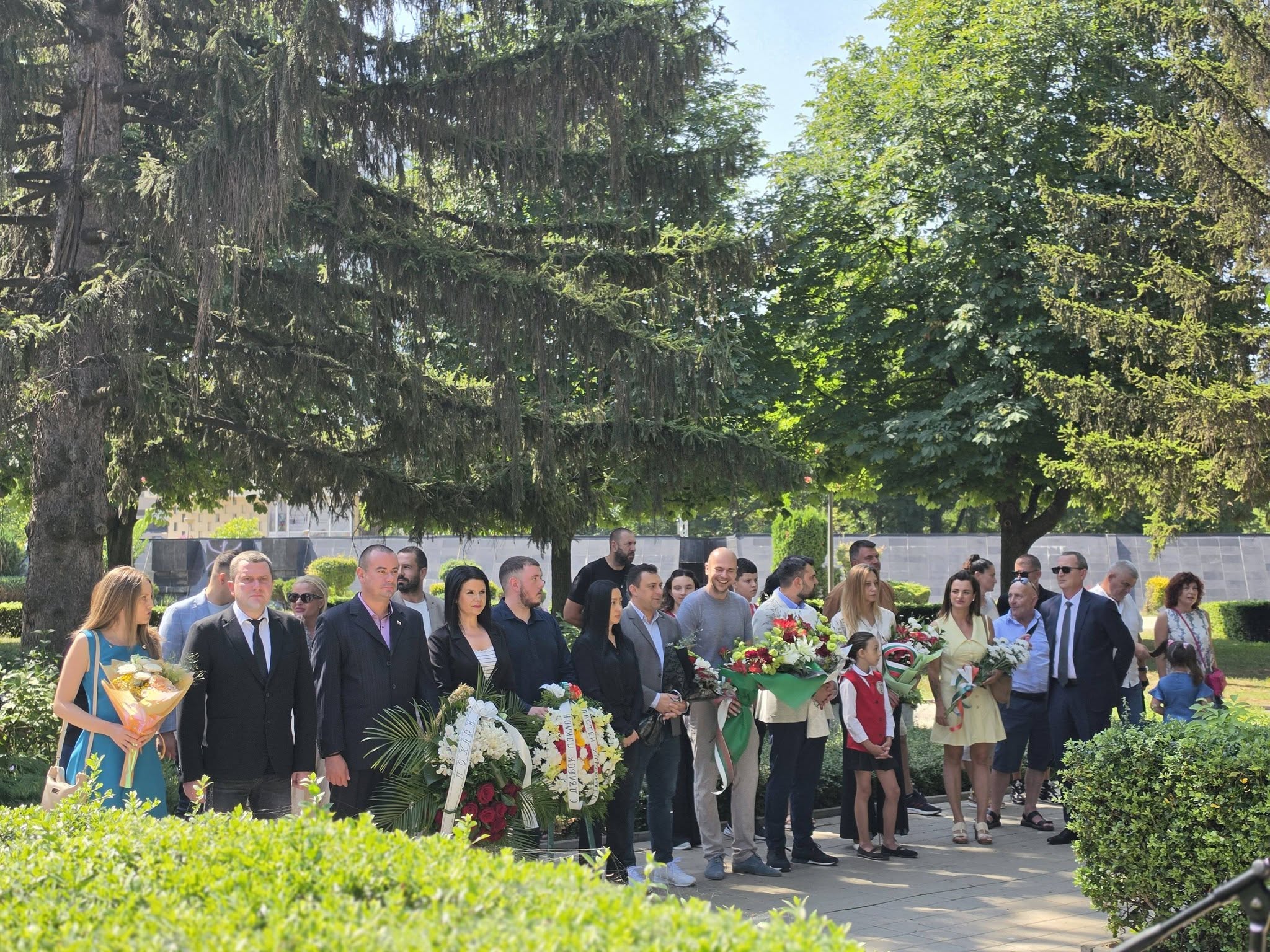 С признателност към делото на Апостола на свободата Перник отбеляза 189 години от рождението на Васил Левски. С признателност към делото на Апостола на свободата Перник отбеляза 189 години от рождението на Васил Левски.