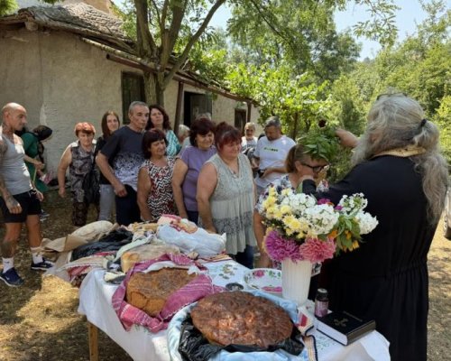 Храмът  Свети пророк Илия  в Горна Железница събра потомци на родове за Илинден